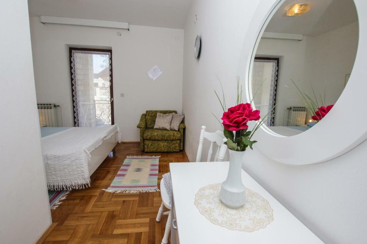 Apartmani Janja 포레치 외부 사진
