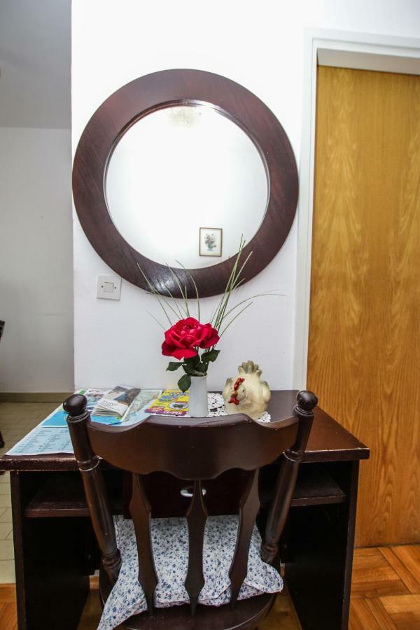 Apartmani Janja 포레치 외부 사진
